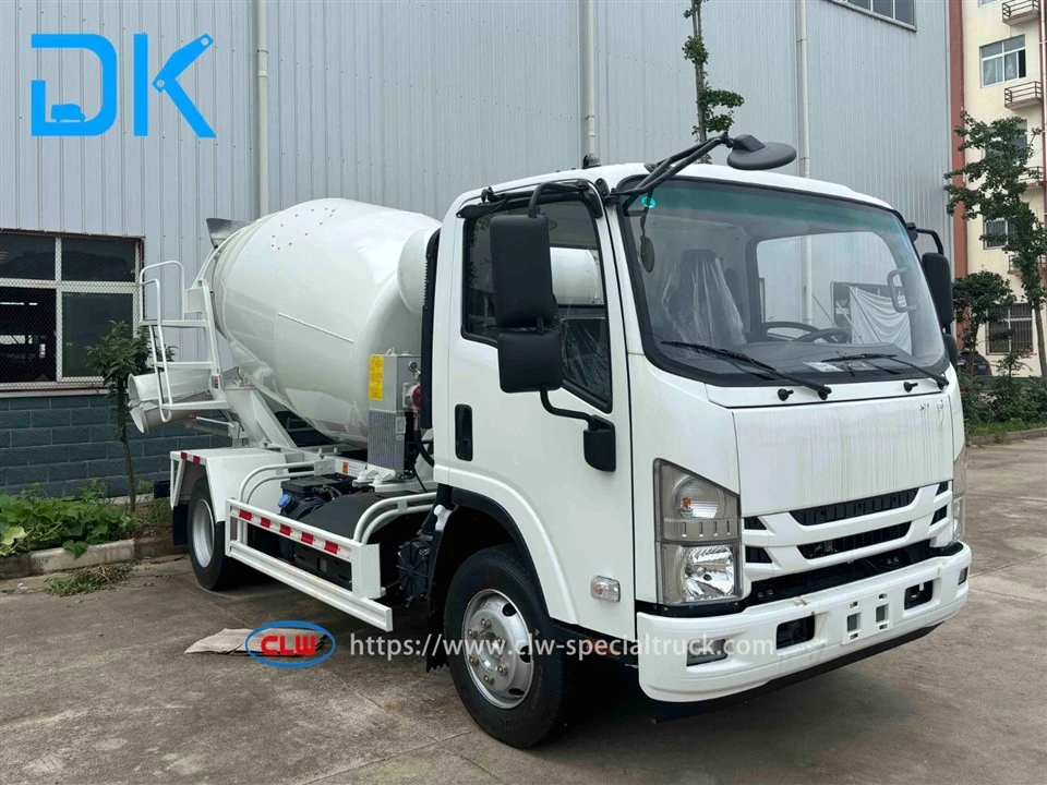 Isuzu Cement Concrete 4m³ Mixer Truck